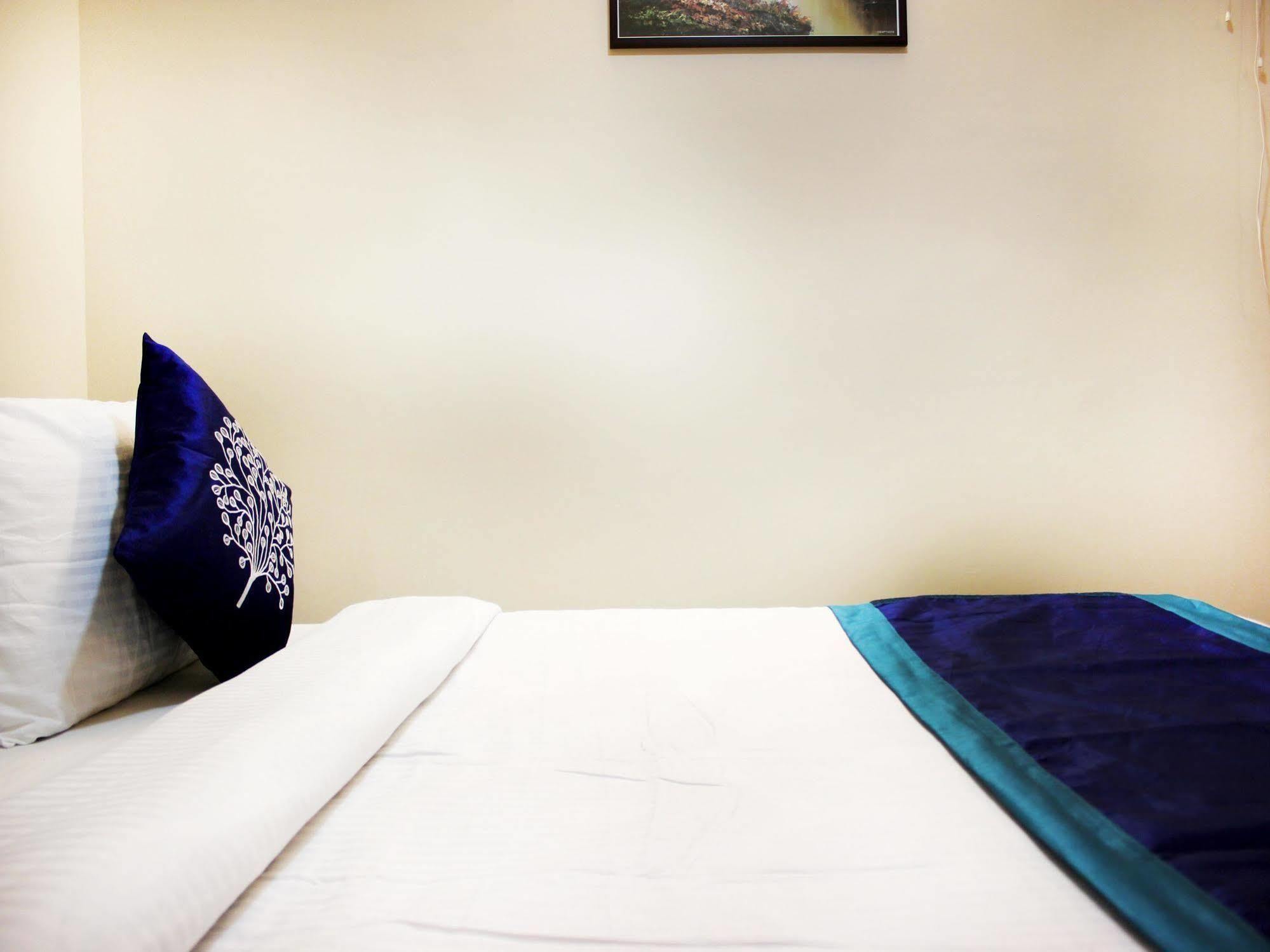 Hotel Itsy By Treebo - Palm Emirates Bangalore Esterno foto