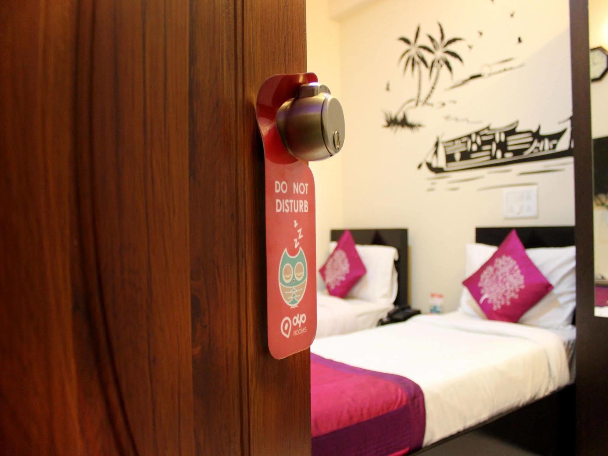 Hotel Itsy By Treebo - Palm Emirates Bangalore Esterno foto